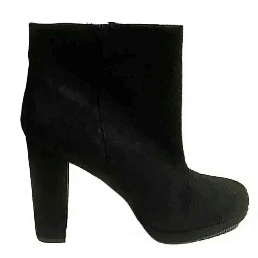Charles David Chasen Black Faux Suede Booties 9.5M NWOB City Chic Night Out Fall